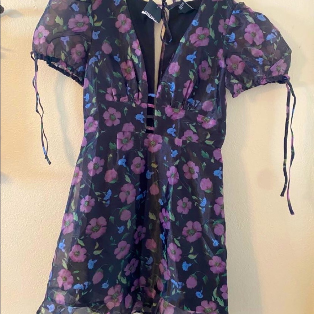 black and purple floral puff dress from forever 21